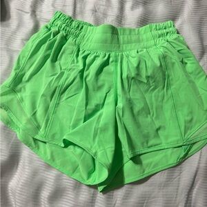 lululemon hotty hots shorts